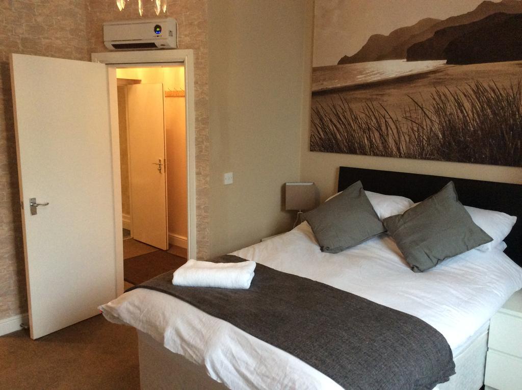 The Crescent Apartments Bridlington Room photo